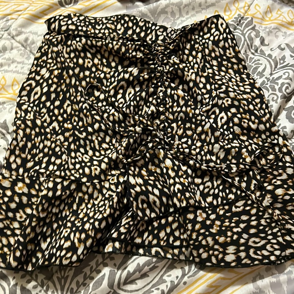 Leopard print skirt